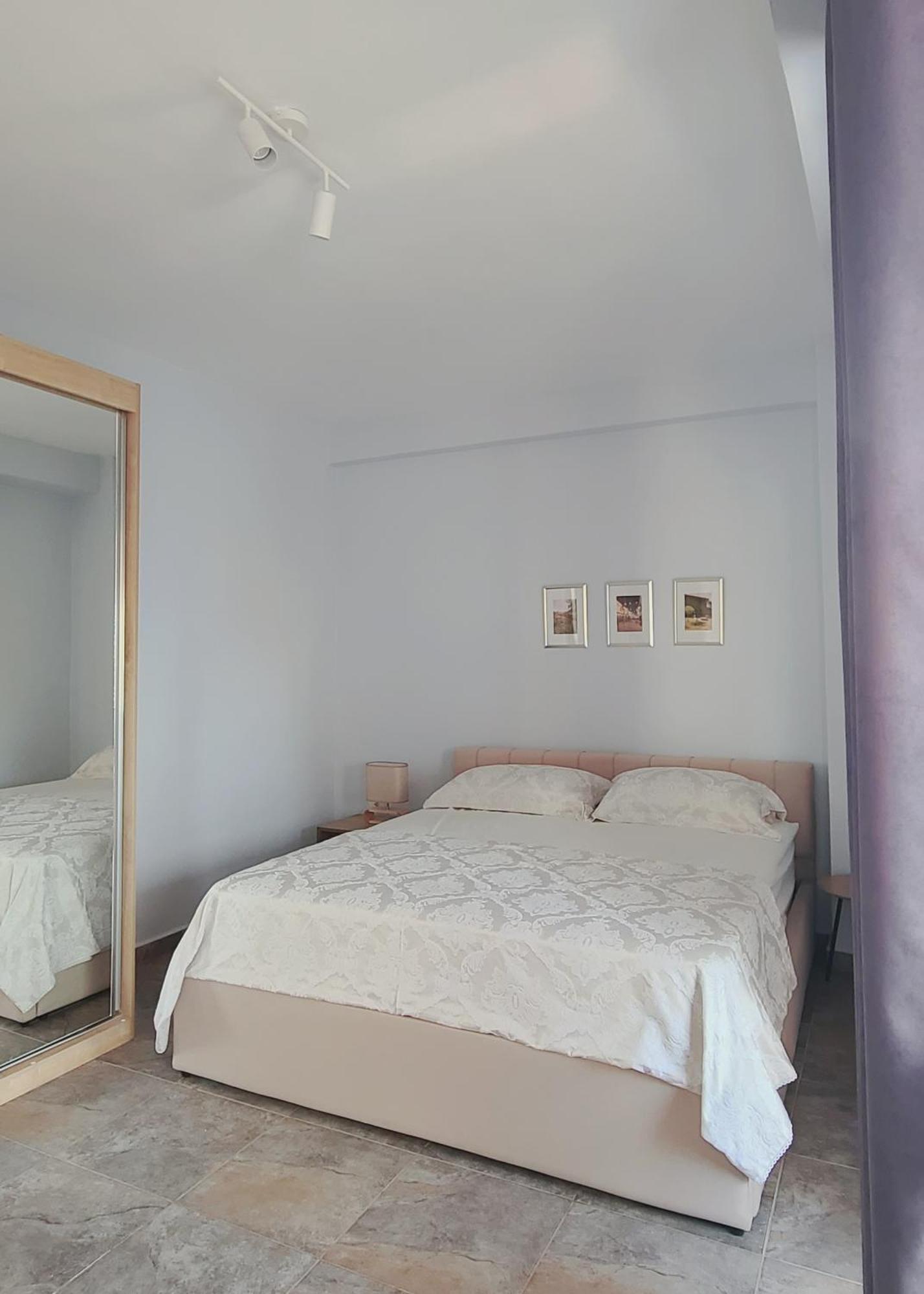 Leones Apartament Tirana Bagian luar foto